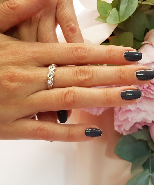 Gold plated silver ring  with zircons