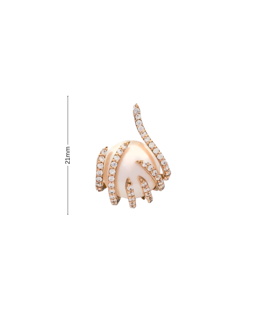 Gold pendant with pearls and zircons