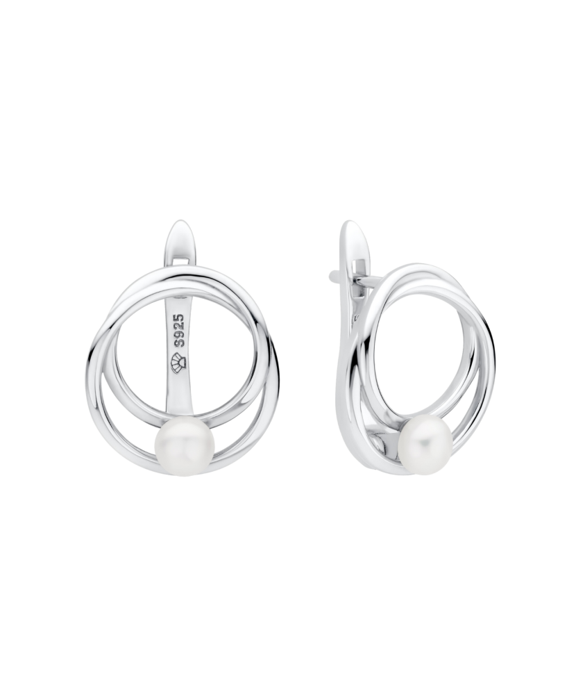 Sterling silver earrings with pearls