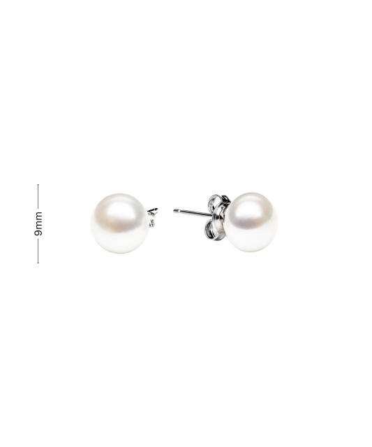 Sterling silver earrings with natural pearls