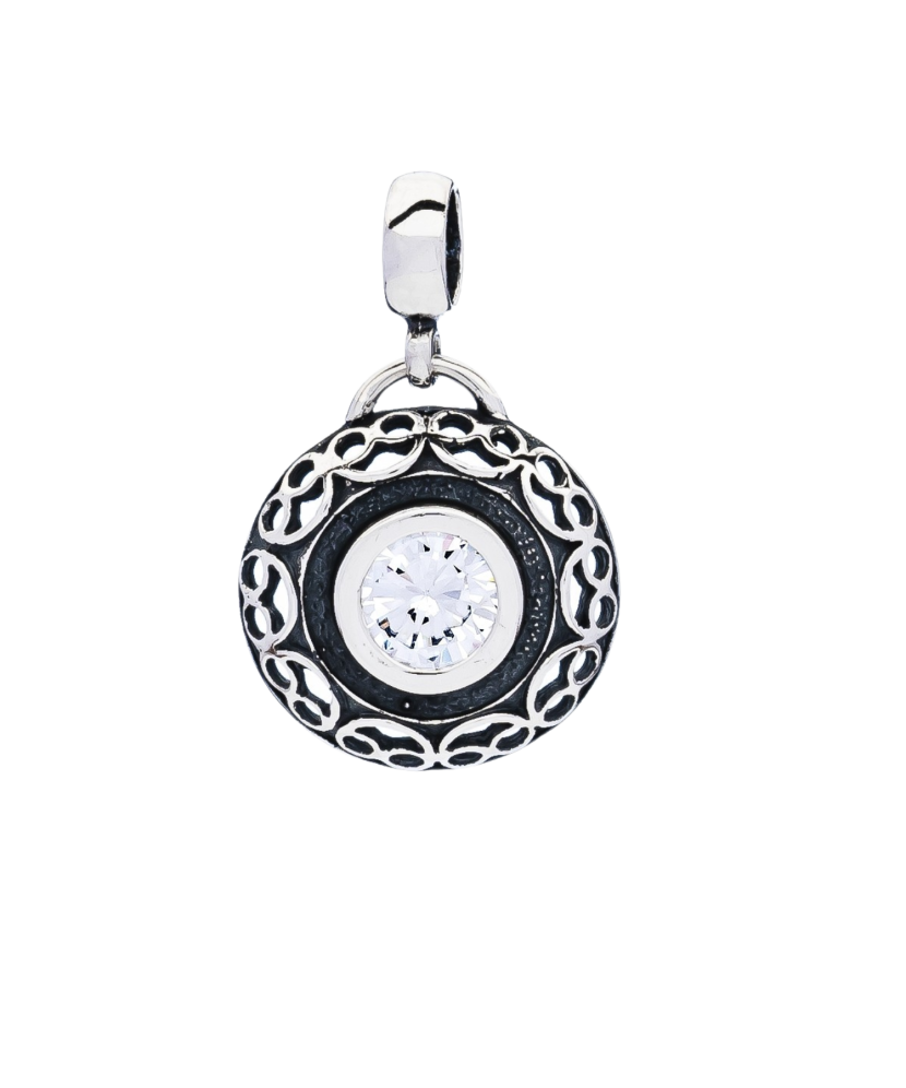 Sterling silver pendant with zirconium