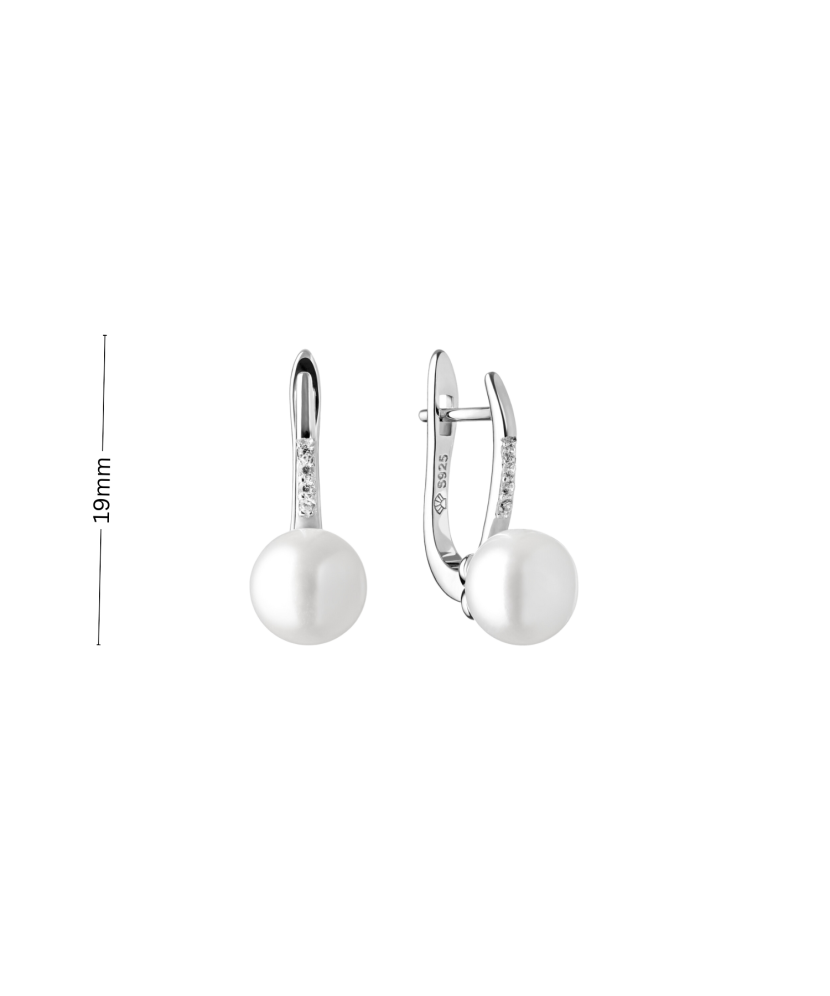 Sterling silver earrings with natural pearls
