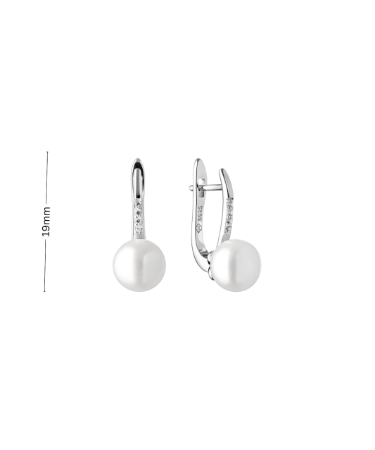 Sterling silver earrings with natural pearls