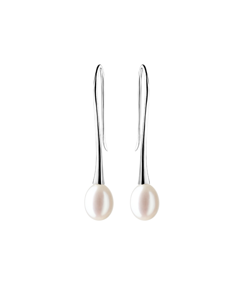 Sterling silver earrings with natural pearl