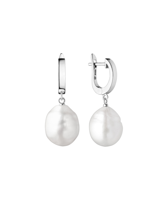 Sterling silver earrings with natural pearls