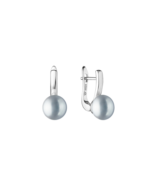 Sterling silver earrings with pearls