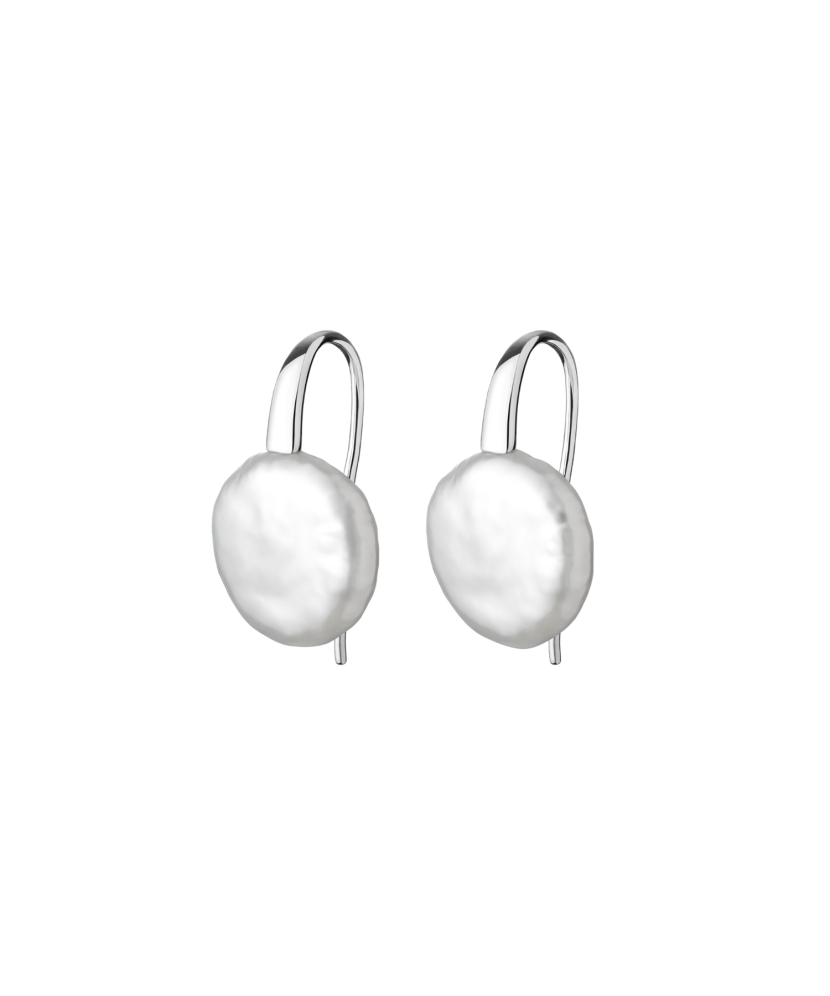 Sterling silver earrings with natural pearl