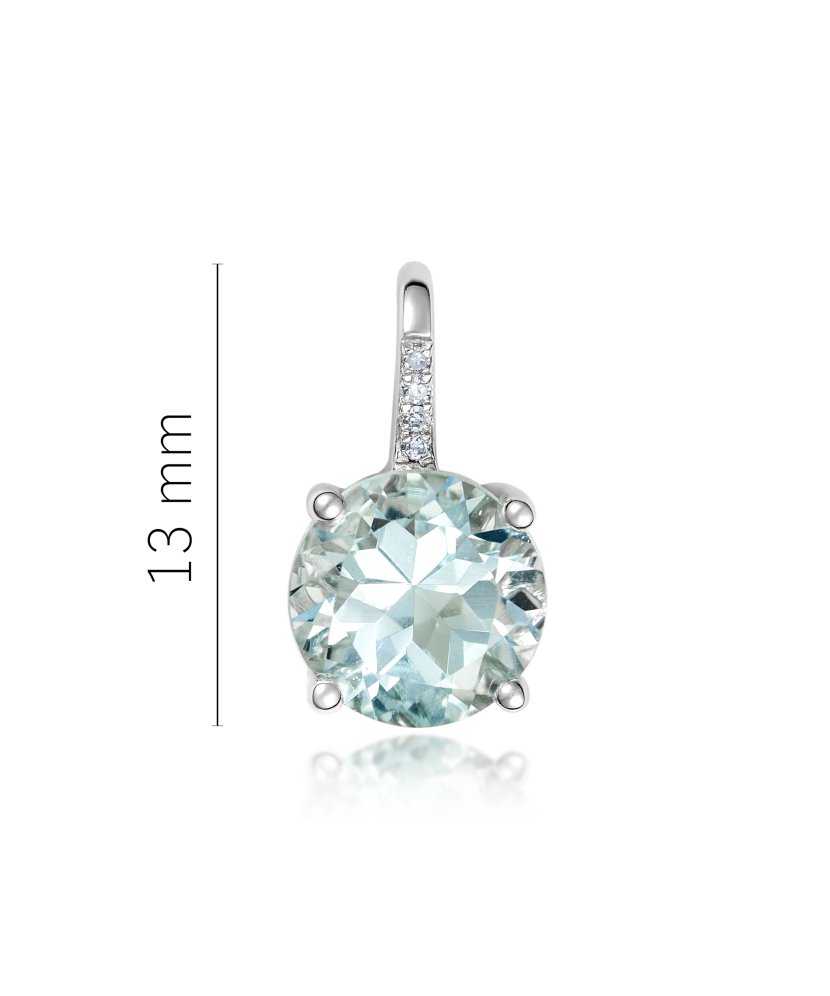 White gold pendant with topaz and diamonds