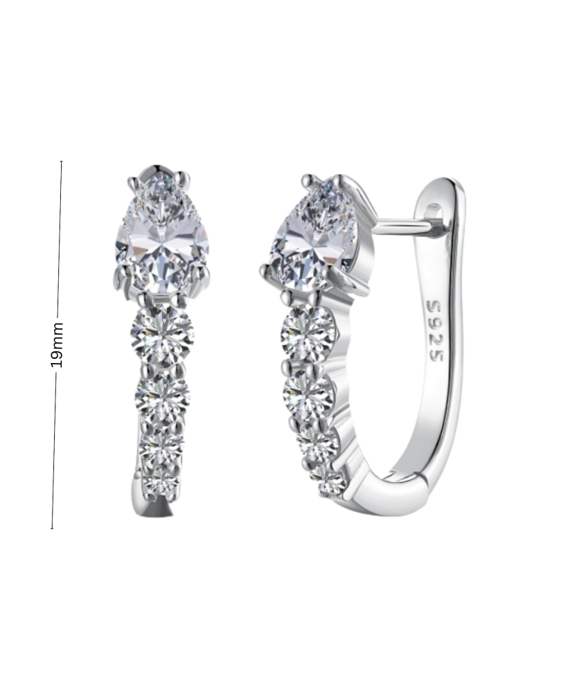 Hopeiset korvakorut zirkoneilla