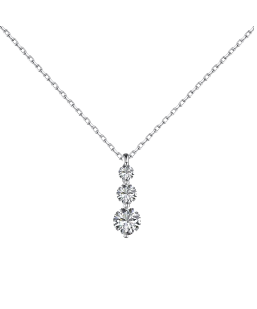 Sterling silver chain with zirconium pendant