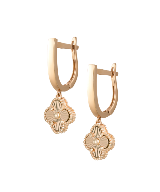 Kultaiset korvakorut