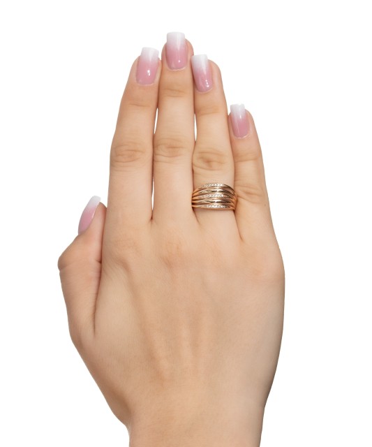 Gold ring with zircons