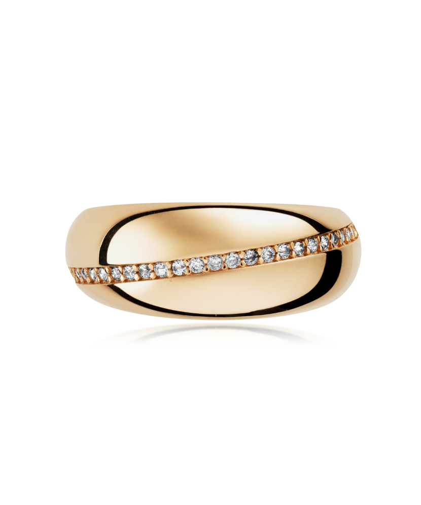 Gold ring with zircons