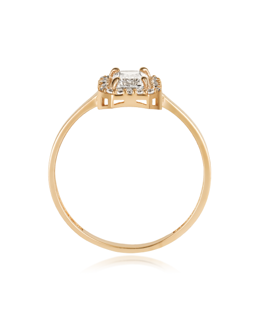 Gold ring with zircons