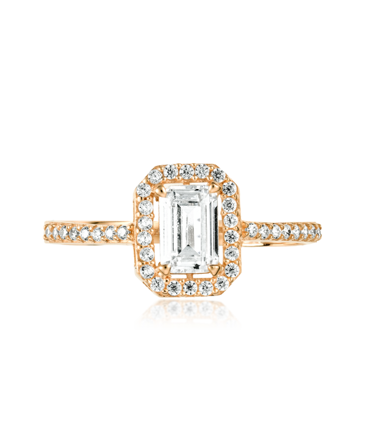 Gold ring with zircons