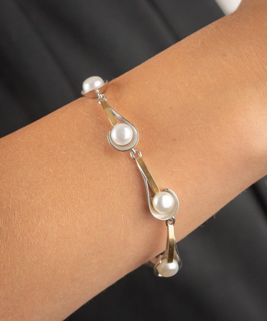 Gold plated sterling Silver bracelet with zircons