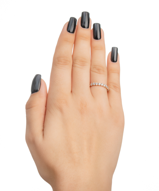 Gold ring with zircons