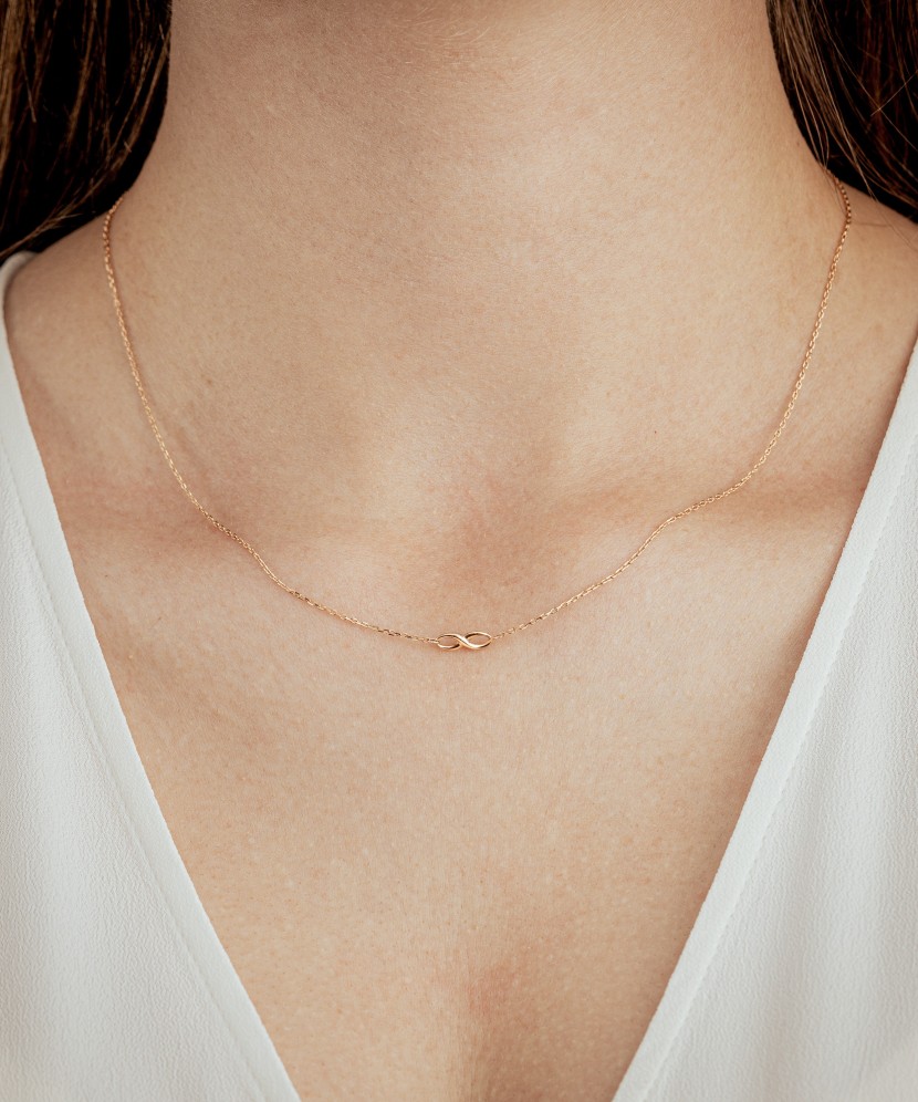 Double gold chain with pendant "infinity"