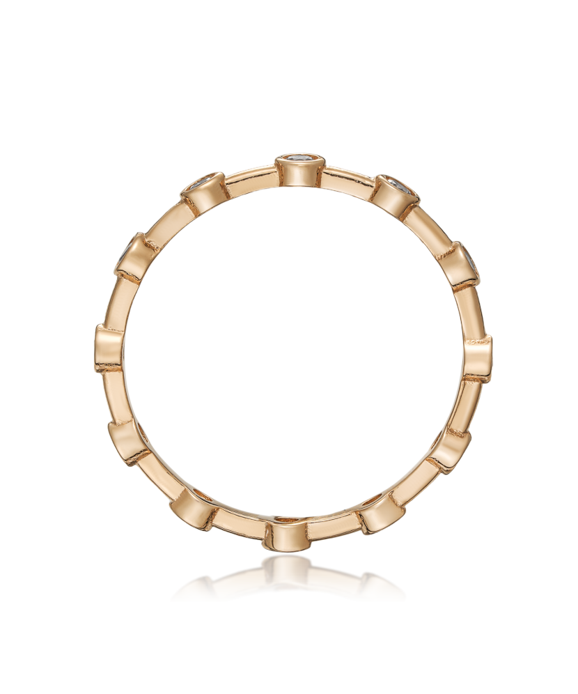 Kultasormus zirkoneilla