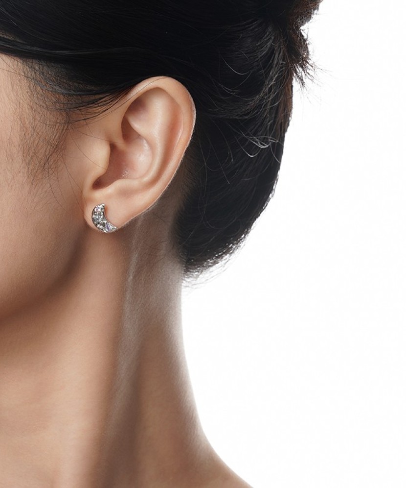 Sterling silver earrings with zircons