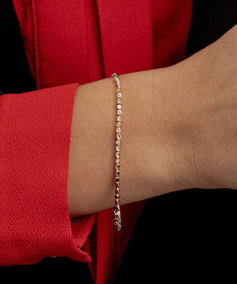 Gold bracelet