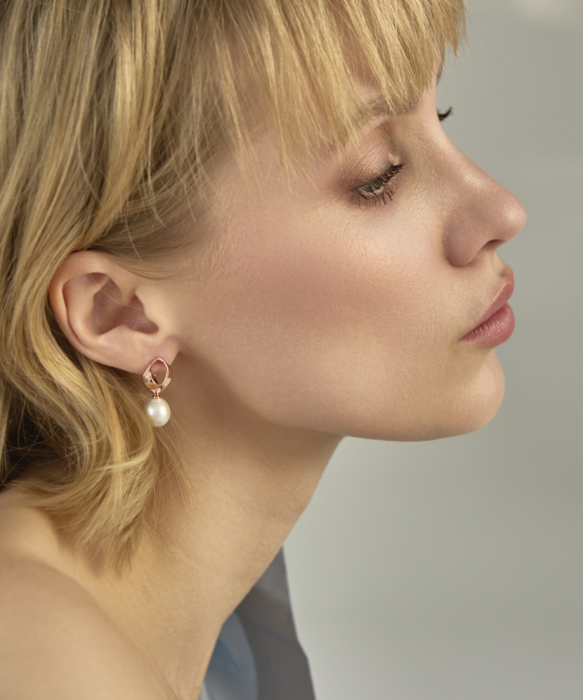 Gilded sterling silver earrings with pearls