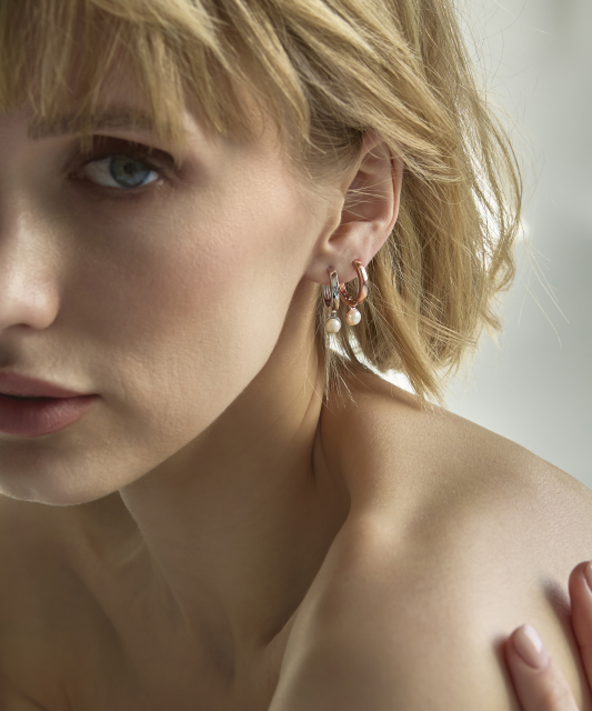 Gilded sterling silver earrings with pearls