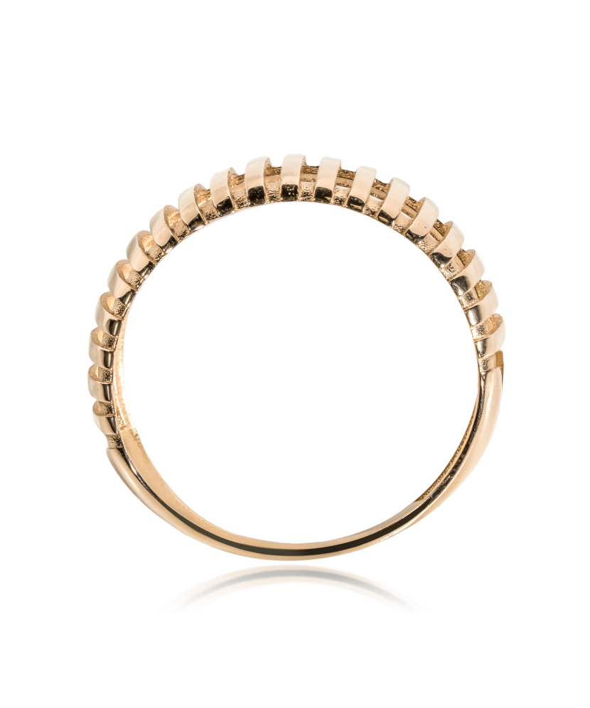 Gold ring