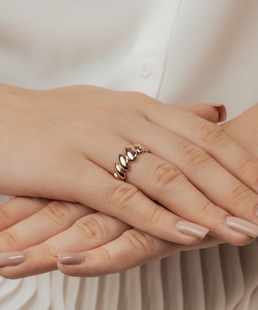 Gold ring