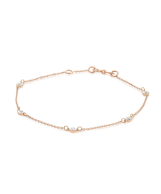Gold bracelet with diamonds