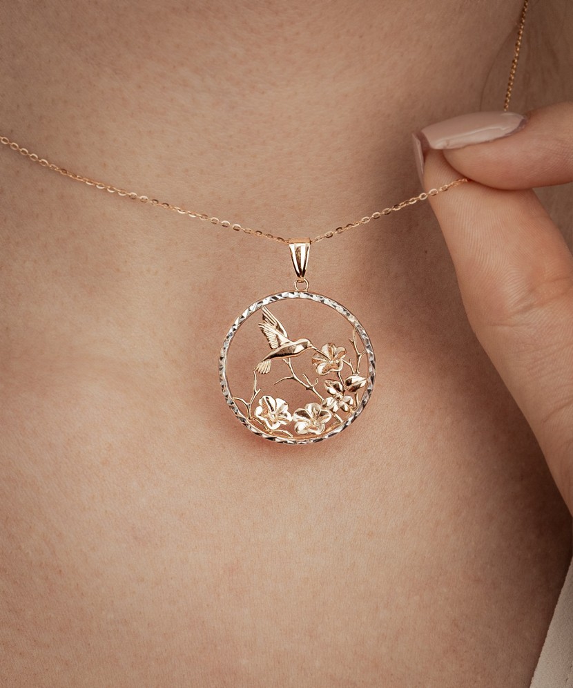 Gold pendant "Hummingbird" 2