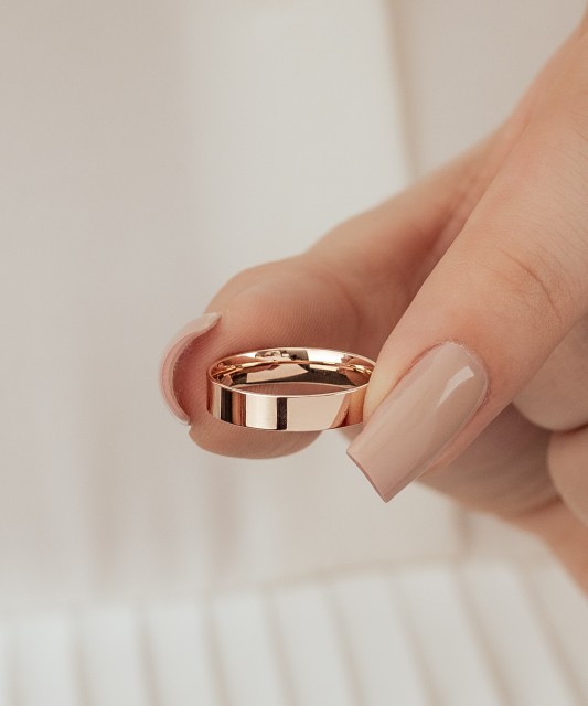 Gold wedding ring 4mm with comfort
