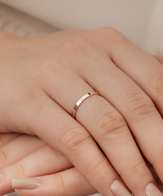 Gold wedding ring 2mm