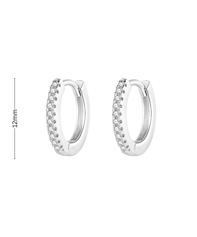 Hopeiset korvakorut zirkoneilla