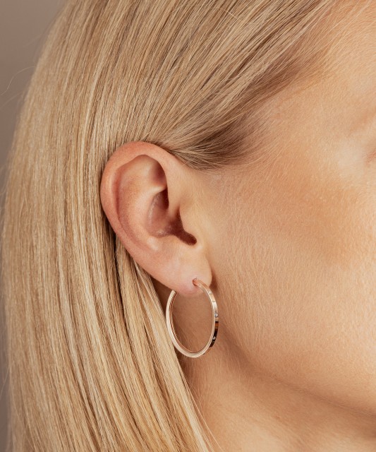 Gold hoop earrings 30mm