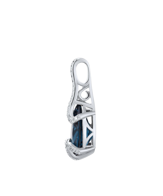 Sterling Silver pendant with nano sapphire and zircons