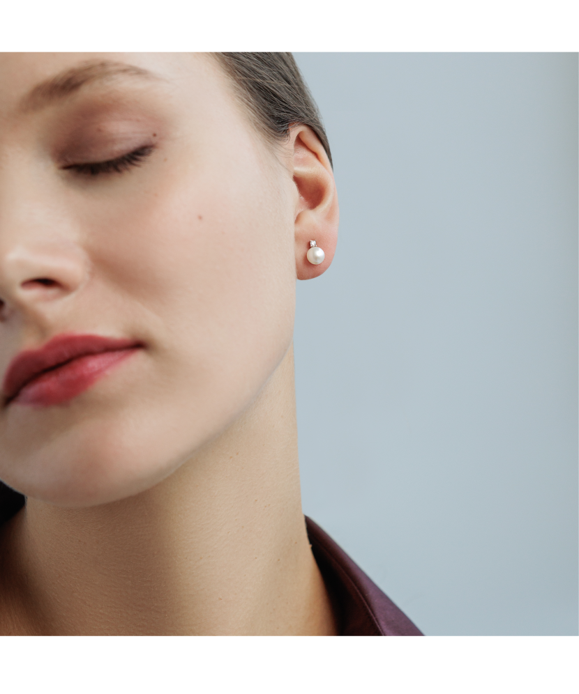 Sterling silver earrings with pearls and zircons