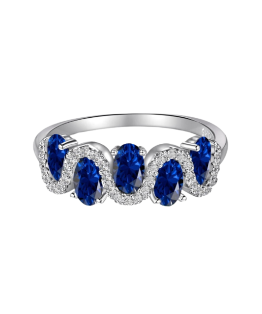 Sterling silver ring with zircons