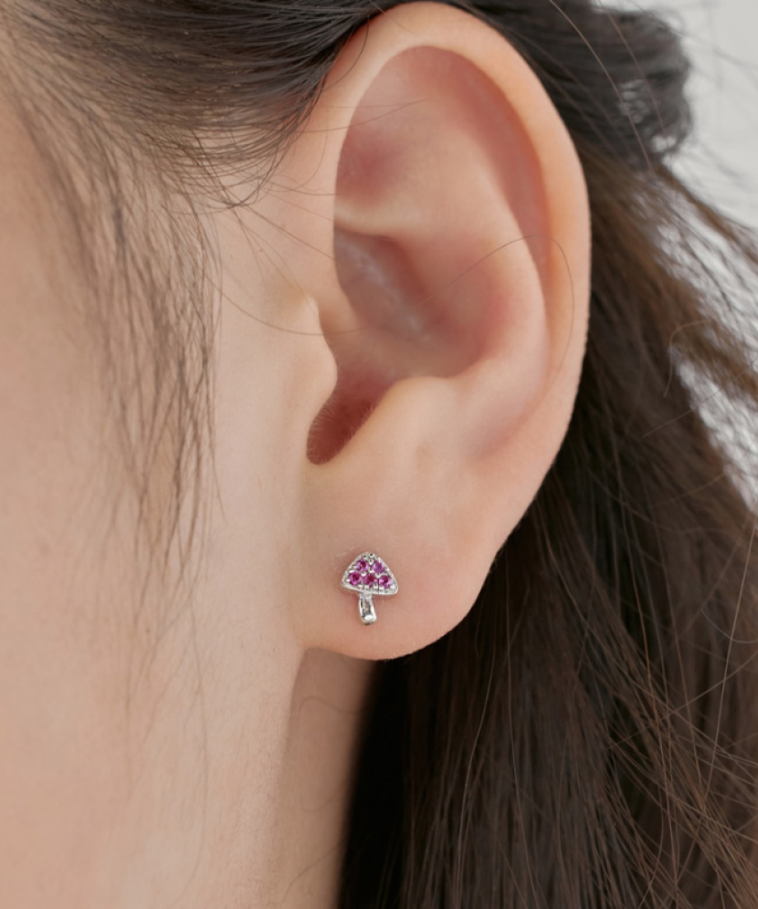 Sterling silver earrings with zircons