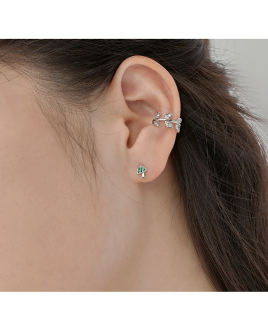 Sterling silver earrings with zircons