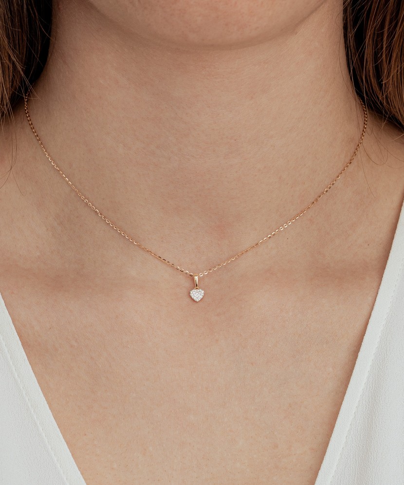 Yellow Gold pendant with diamonds