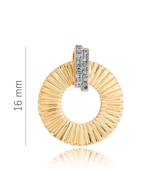 Yellow Gold pendant with diamonds