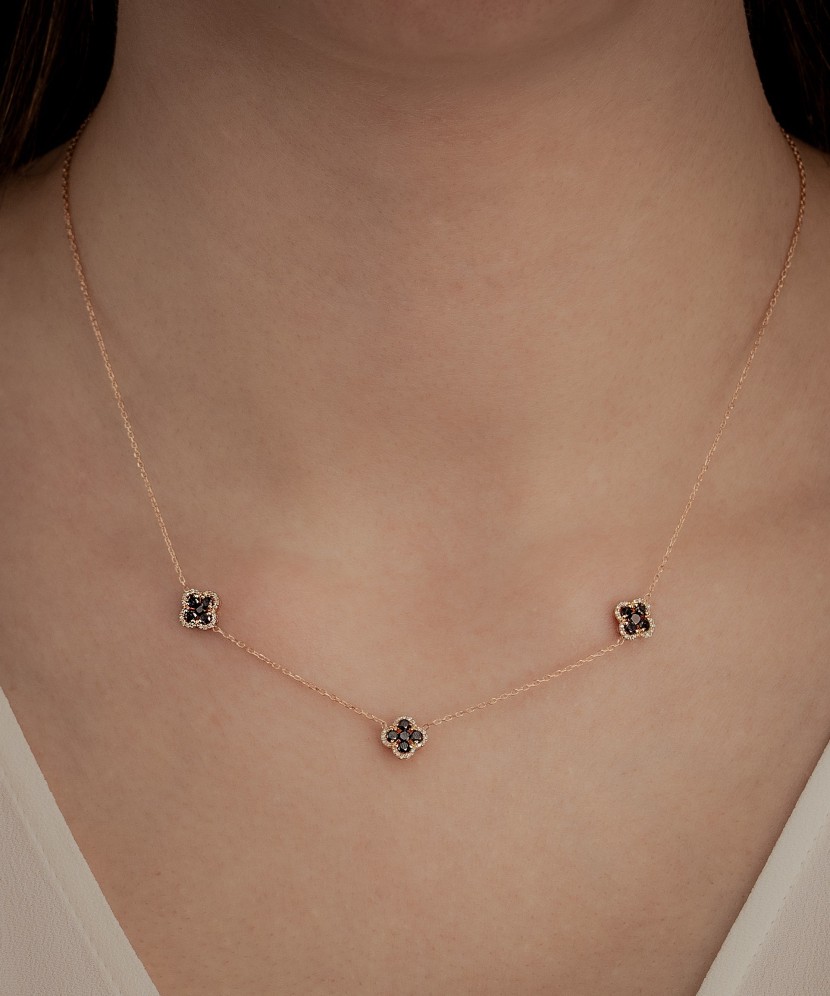 Gold Chain With Diamonds