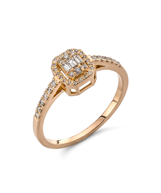 Gold ring with diamonds