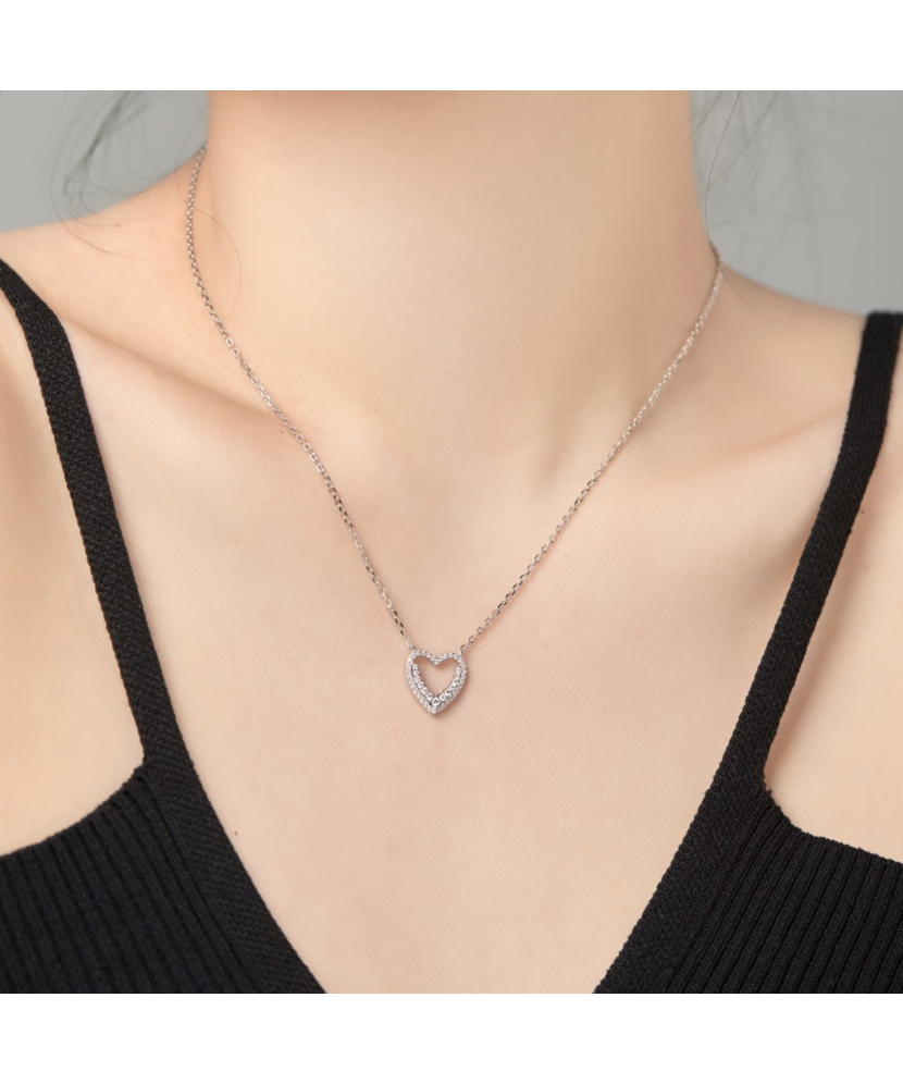Sterling silver chain with zirconium pendant "heart"