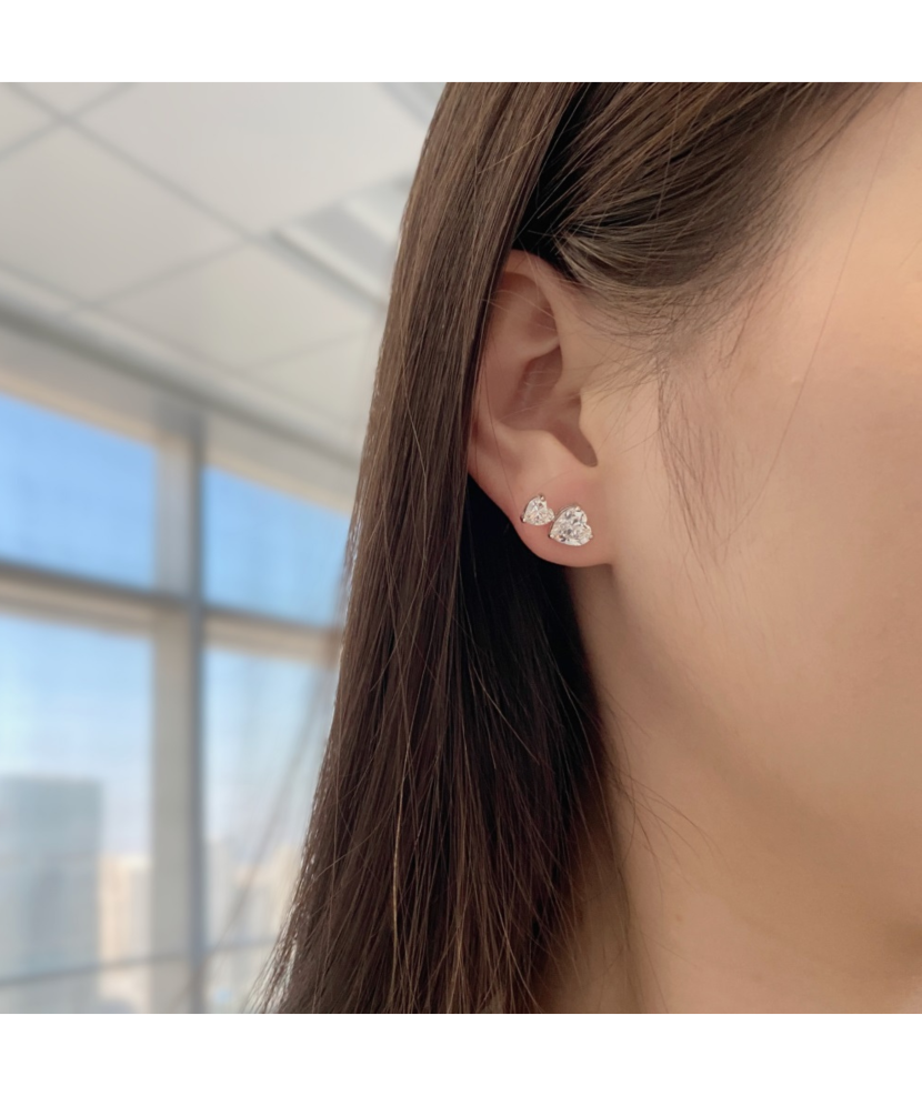 Sterling silver earrings with zircons