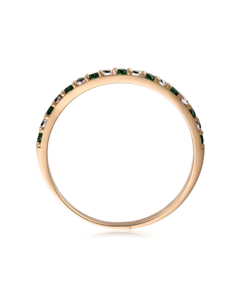 Gold ring with zircons