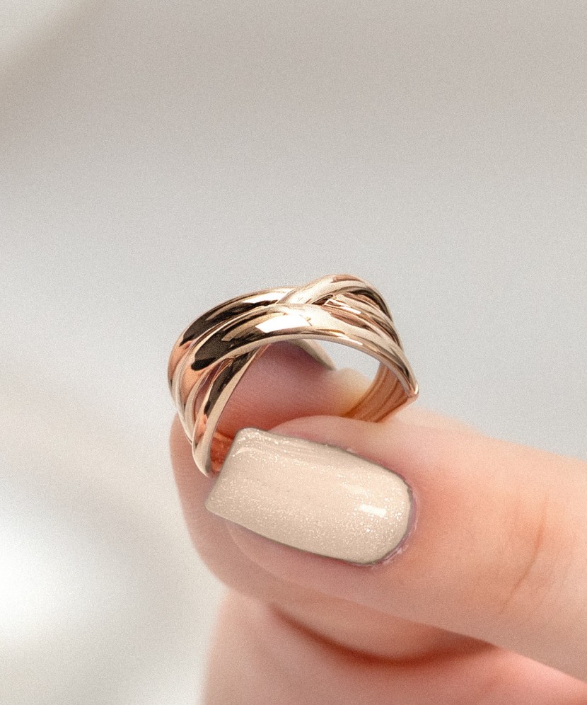 Gold ring