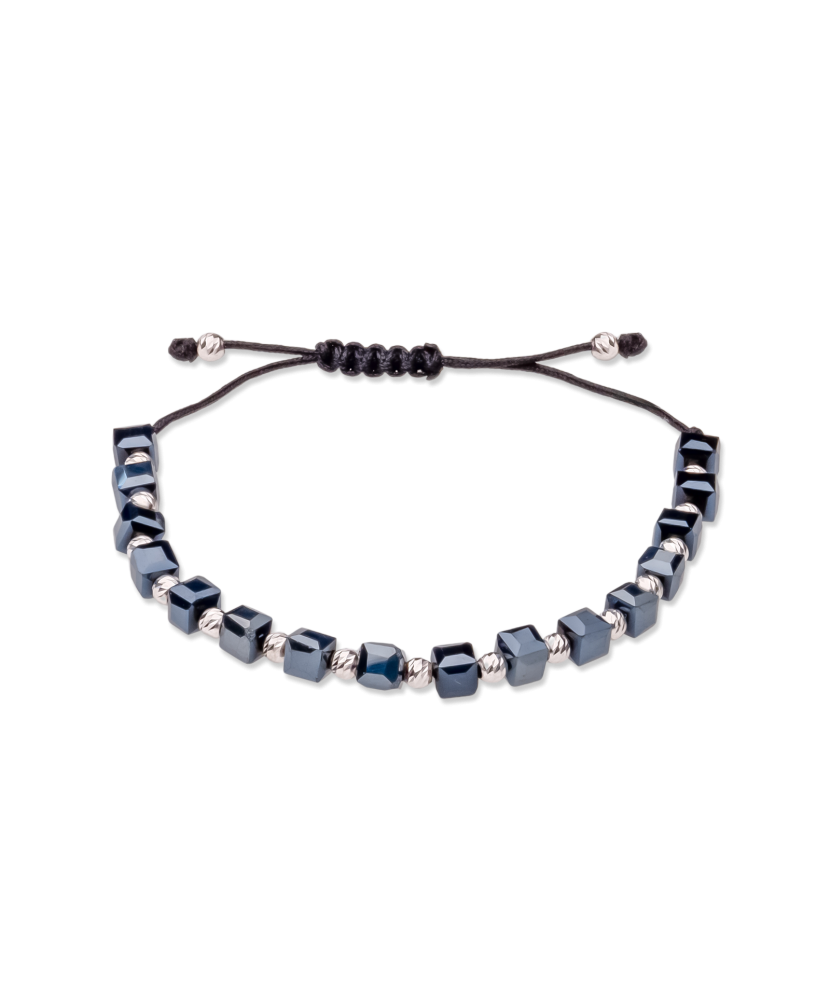 Musta lanka Rannekoruhopealla ja hematiiteilla