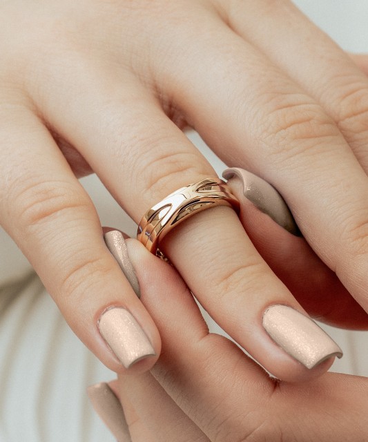 Gold ring